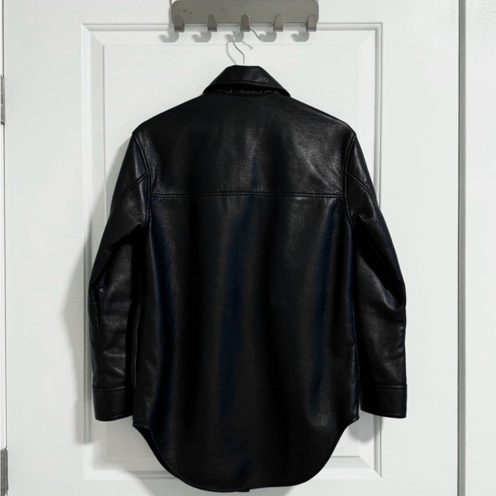 Wilfred vegan leather Ganna M oversized - Picture 2 of 2